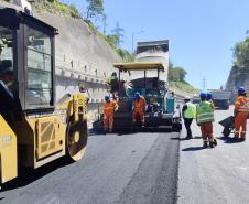 Ponte de Guaratuba inicia revestimento em concreto asfáltico dos acessos
