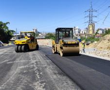 Ponte de Guaratuba inicia revestimento em concreto asfáltico dos acessos