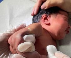 Paraná amplia estratégia de vacinação BCG em maternidades para blindar recém-nascidos contra a tuberculose