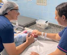 Paraná amplia estratégia de vacinação BCG em maternidades para blindar recém-nascidos contra a tuberculose