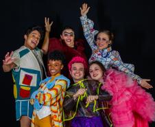 Programação cultural tem Mozart e caça às artes no MON, Débora Colker e Festa Literária