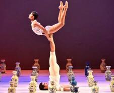 Programação cultural tem Mozart e caça às artes no MON, Débora Colker e Festa Literária