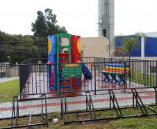 Com recursos do Estado, 208 famílias recebem apartamentos em residencial em Curitiba