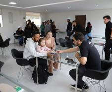 Com recursos do Estado, 208 famílias recebem apartamentos em residencial em Curitiba