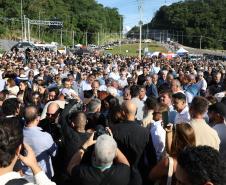“Perseverança venceu o impossível”, diz Ratinho Junior na inauguração da Ponte de Guaratuba