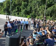 “Perseverança venceu o impossível”, diz Ratinho Junior na inauguração da Ponte de Guaratuba