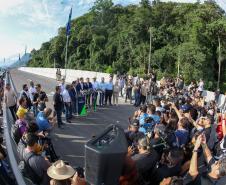 “Perseverança venceu o impossível”, diz Ratinho Junior na inauguração da Ponte de Guaratuba
