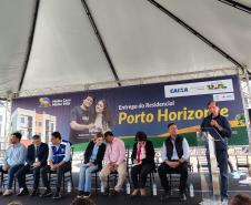 240 famílias de Londrina conquistam imóvel próprio com subsídio do Governo do Estado