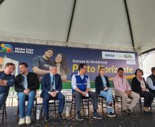 240 famílias de Londrina conquistam imóvel próprio com subsídio do Governo do Estado