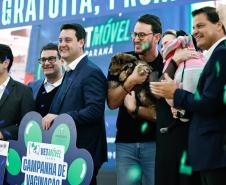 Estado fará 80 mil atendimentos em programa itinerante de consultas e vacinas para cães e gatos