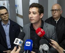 Com apoio do Estado, paciente de Curitiba recebe aplicação de polilaminina no Hospital do Trabalhador
