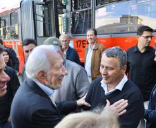23 metros e quase 200 lugares: Paraná ganha primeiros ônibus superarticulados