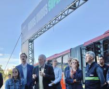 23 metros e quase 200 lugares: Paraná ganha primeiros ônibus superarticulados