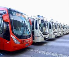 23 metros e quase 200 lugares: Paraná ganha primeiros ônibus superarticulados