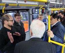 23 metros e quase 200 lugares: Paraná ganha primeiros ônibus superarticulados