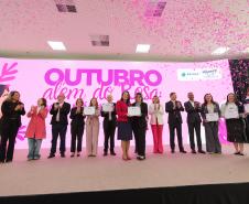 O governador Darci Piana participa nesta quarta-feira (28) do Lançamento do projeto "Paraná Cuida Delas" da Secretaria de Estado da Mulher, Igualdade Racial e Pessoa Idosa do Paraná.