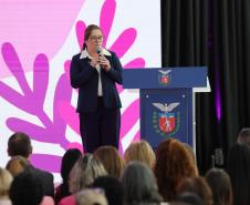 O governador Darci Piana participa nesta quarta-feira (28) do Lançamento do projeto "Paraná Cuida Delas" da Secretaria de Estado da Mulher, Igualdade Racial e Pessoa Idosa do Paraná.