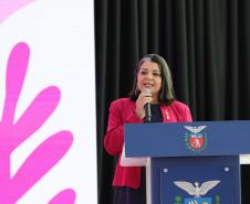 O governador Darci Piana participa nesta quarta-feira (28) do Lançamento do projeto "Paraná Cuida Delas" da Secretaria de Estado da Mulher, Igualdade Racial e Pessoa Idosa do Paraná.