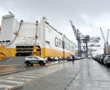 Porto de Paranaguá lidera movimentação nacional de veículos em setembro