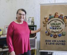 Rua da Cidadania do Cajuru ganha nova biblioteca organizada por alunos da Universidade Aberta à Pessoa Idosa (Unapi), como parte do Trabalho de Conclusão de Curso (TCC)