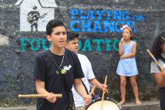 Casa Civil promove Natal Solidário no Instituto Playing For Change, um dos maiores projetos sociais da Capital