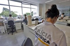 Governador autoriza progressão de 23 profissionais da Polícia Científica do Paraná