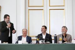 Governador recebe organizadores da Marcha para Jesus 2023, que acontecerá no dia 20 de maio