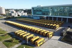 Governador entrega mais 173 ônibus escolares para a rede pública do Paraná