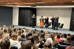 Estado reúne especialistas para ampliar formas de evitar violência contra crianças e adolescentes