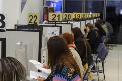 Agências do Trabalhador iniciam a semana com a oferta de 15,4 mil vagas no Paraná