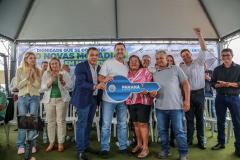 Com subsídio do Estado, 20 famílias de Marilena recebem as chaves da casa própria