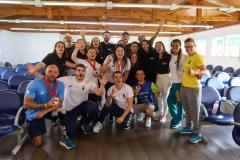 Vitor Tavares, medalha de bronze do parabadminton, Igor Tofalini, medalha de prata na parancanoagem, e Miquéias Rodrigues, bronze em paracanoagem, medalhistas paranaenses na Paralimpíada de Paris em encontro no auditório da Secretaria do Esporte, nesta quinta-feira (12).