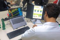 Paraná cresce 5,3% e lidera posicionamento de mão de obra jovem no Brasil