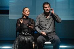 Centro Cultural Teatro Guaíra - Festival de Curitiba – sessões esgotadas – Nos últimos dias do Festival de Curitiba há a exibição de peças já esgotadas, como “Avesso do avesso”, com Heloísa Périssé e Marcelo SerradoAvesso do avesso.. Foto: Divulgação