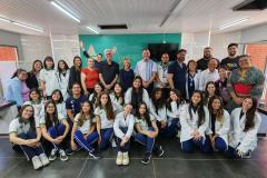 Colégio do Paraná promove protagonismo feminino na ciência com startup inovadora