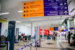Principais aeroportos do Paraná esperam movimento de 172 mil pessoas durante Carnaval