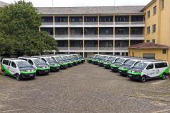 Estado amplia alcance do Mãos Amigas com entrega de 18 vans para manutenção de escolas