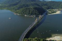 Ponte de Guaratuba já está 100% pavimentada e começa a ganhar iluminação final