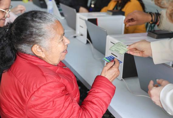 Paraná ultrapassa 115 mil emissões da Carteira da Pessoa Idosa Paranaense