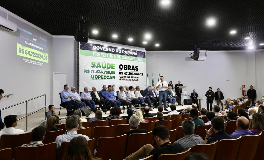 Parceria do Estado, Itaipu e prefeitura viabiliza R$ 47,3 milhões para pavimentação em Cascavel