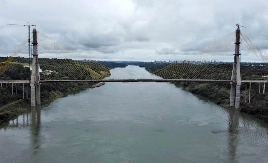 Ponte da Integração em Foz do Iguaçu tem 95,5% das obras concluídas