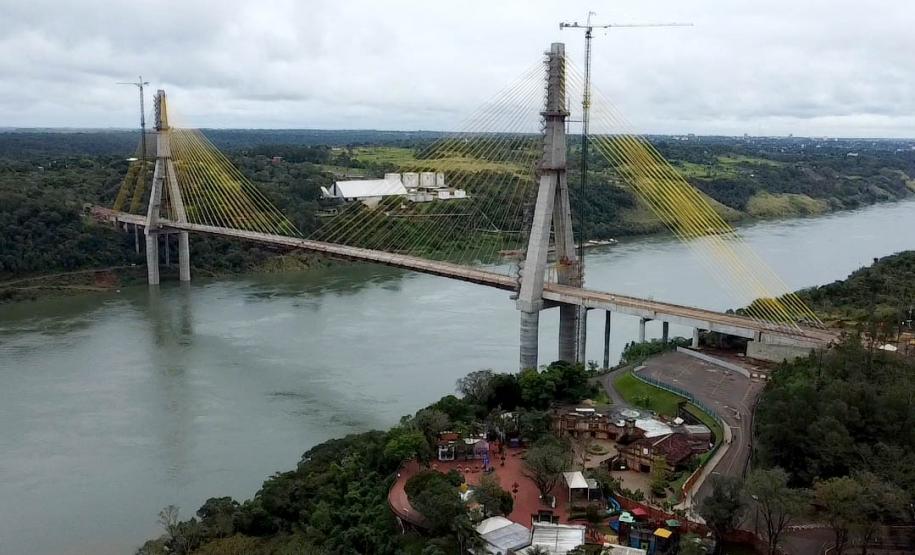 Ponte da Integração em Foz do Iguaçu tem 95,5% das obras concluídas
