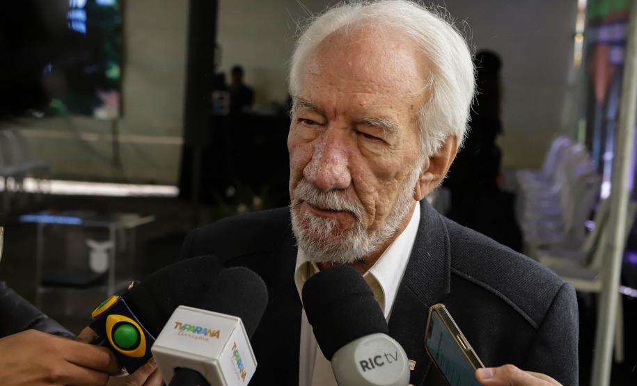 Pinhais, 01 de novembro de 2022 - Evento de entrega de veículos, benfeitorias e formalização de parceria com o governo israelense que aconteceu no Colégio Agricola Nilton Freire Maia.