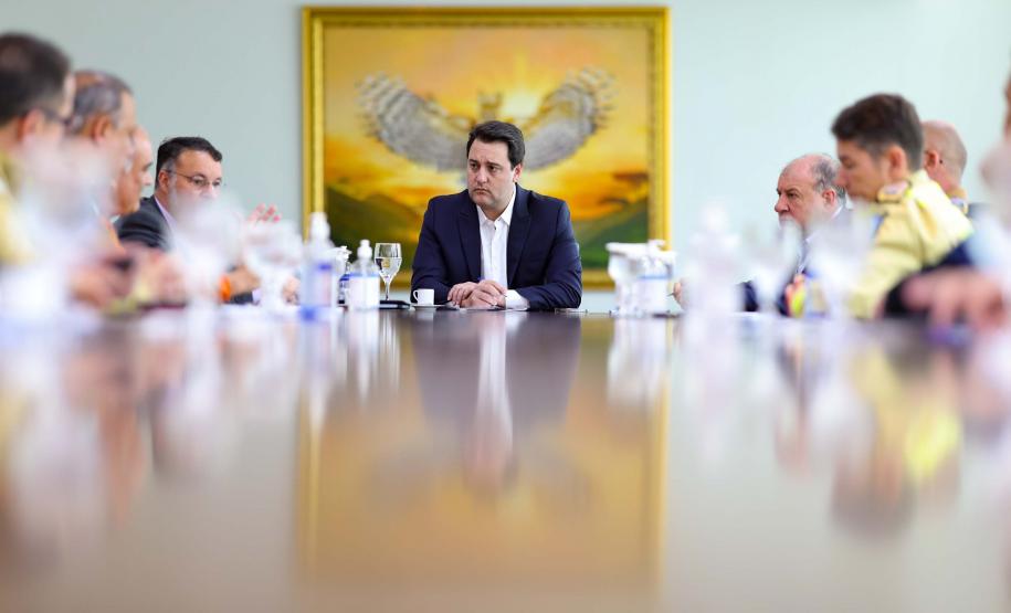 Governo cria gabinete de crise para atender deslizamentos na BR-376 e demais rodovias do Paraná
