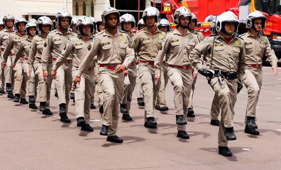 Governo do Estado propõe autonomia do Corpo de Bombeiros do Paraná