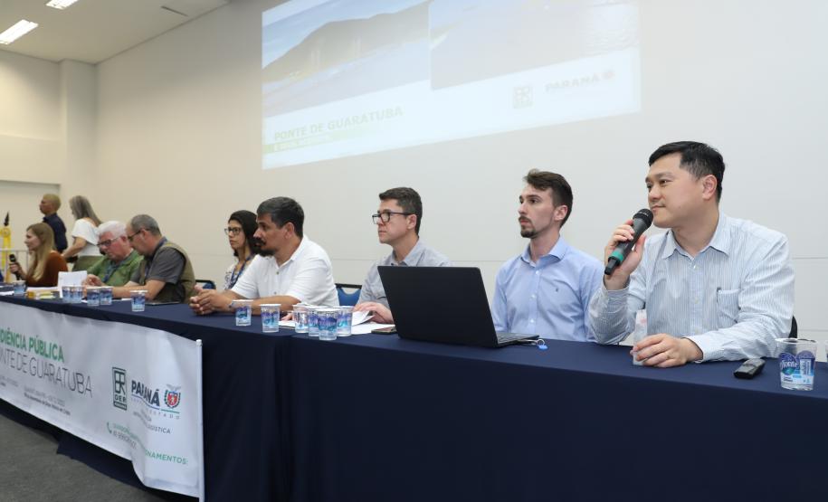 Em audiência pública, Governo debate com população obras da Ponte de Guaratuba