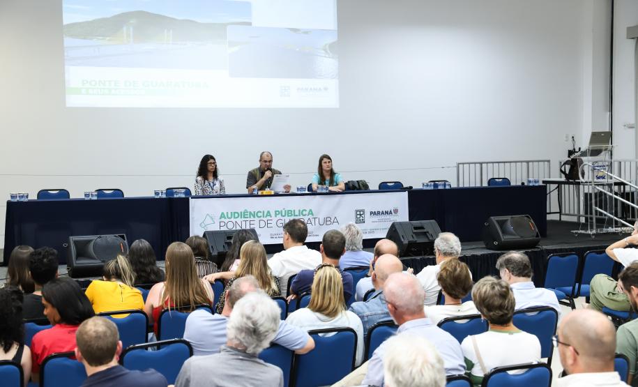 Em audiência pública, Governo debate com população obras da Ponte de Guaratuba