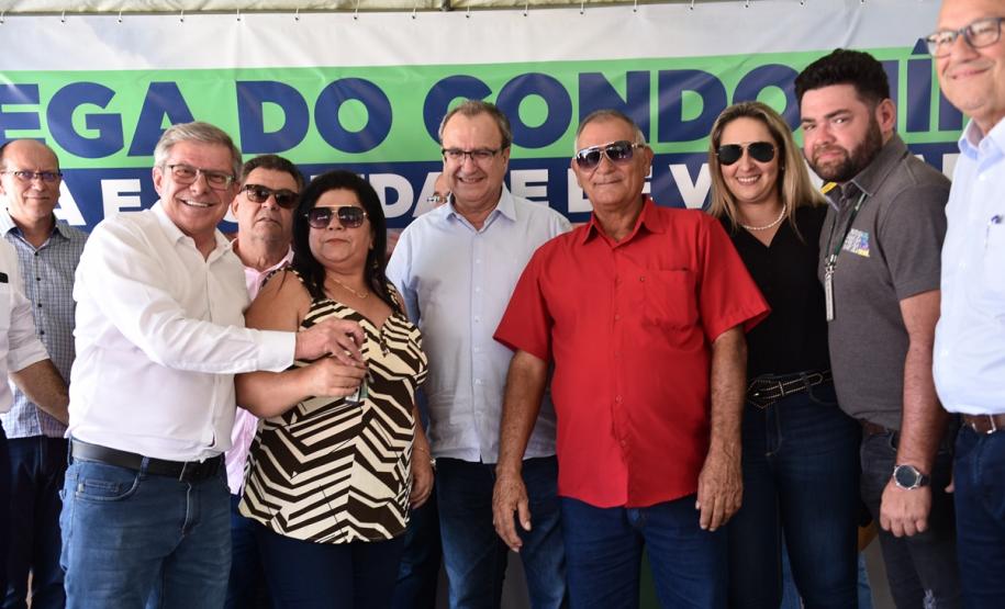 Governo do Paraná inaugura condomínio do idoso de Cornélio Procópio