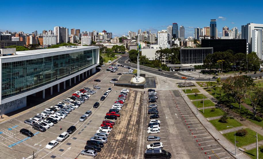 Governo paga nesta terça o 13º salário dos servidores; aporte é de R$ 1,9 bilhão