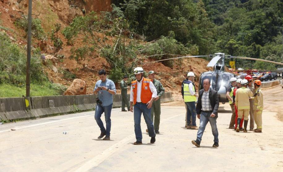 Governador diz que equipes mais especializadas do Estado estão no atendimento da BR-376